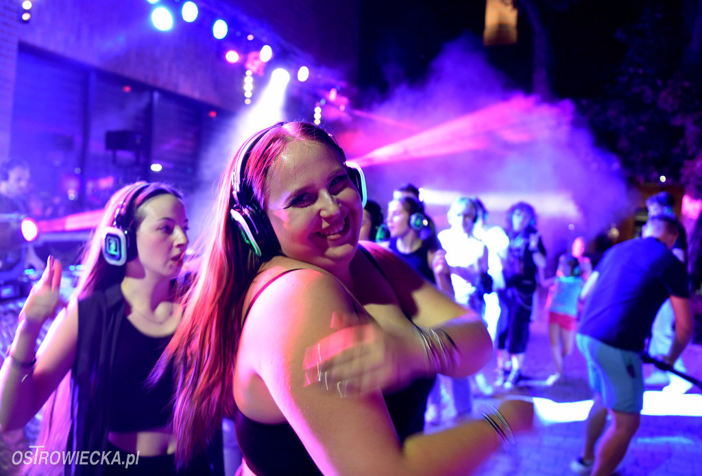 Zabawa w&nbsp;stylu silent disco